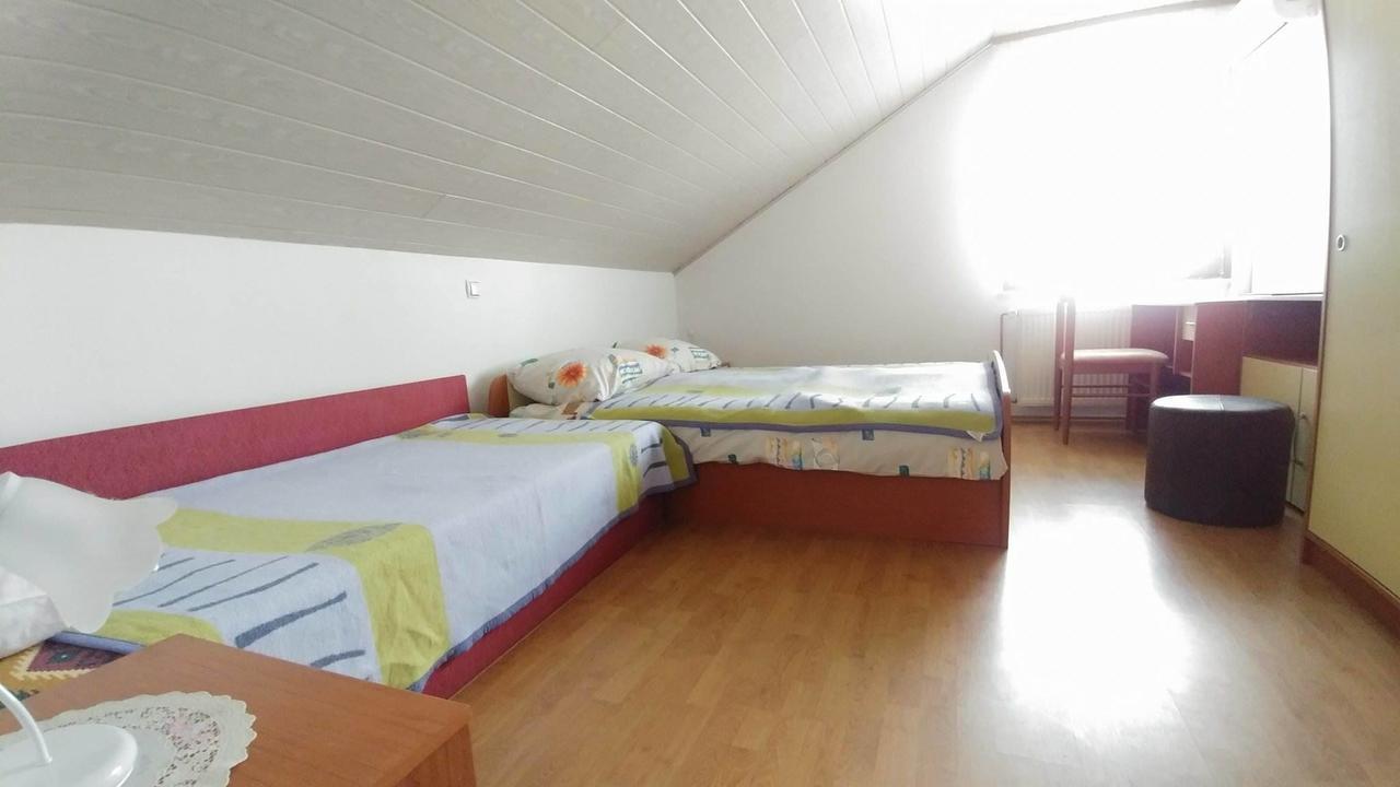 Bed&Breakfast Zilje Vinica Exterior photo