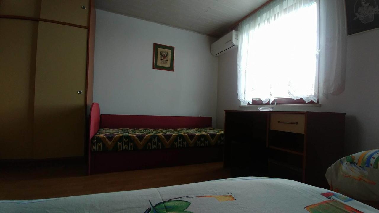 Bed&Breakfast Zilje Vinica Exterior photo
