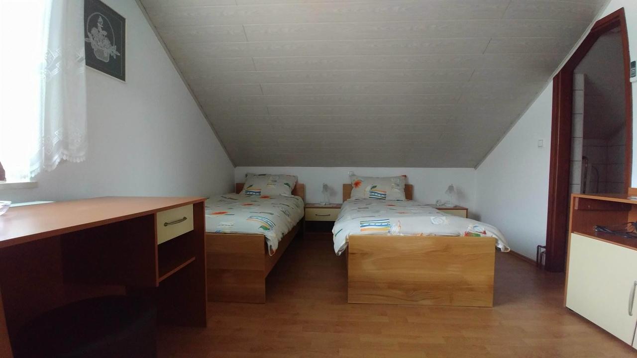 Bed&Breakfast Zilje Vinica Exterior photo